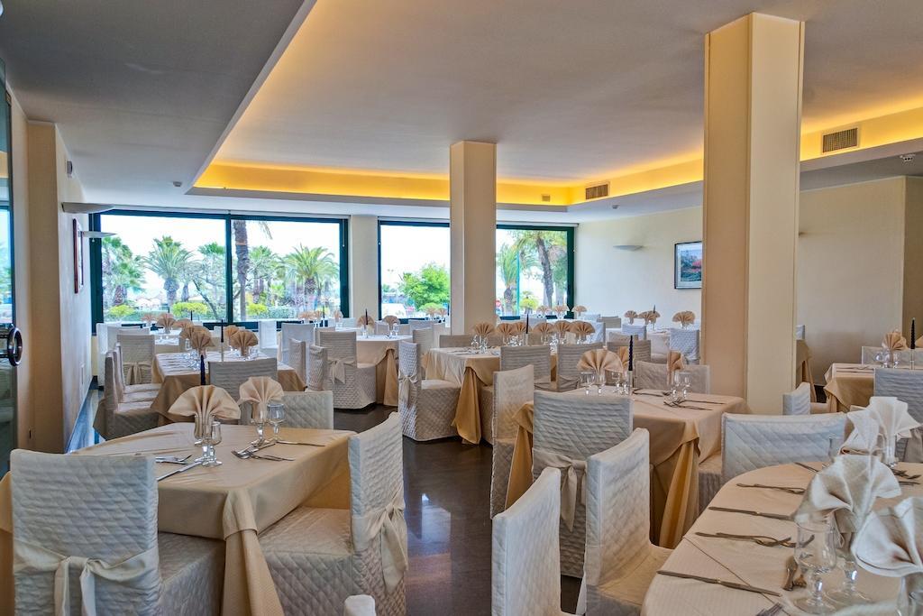 Hotel Europa Beach Village Giulianova Luaran gambar