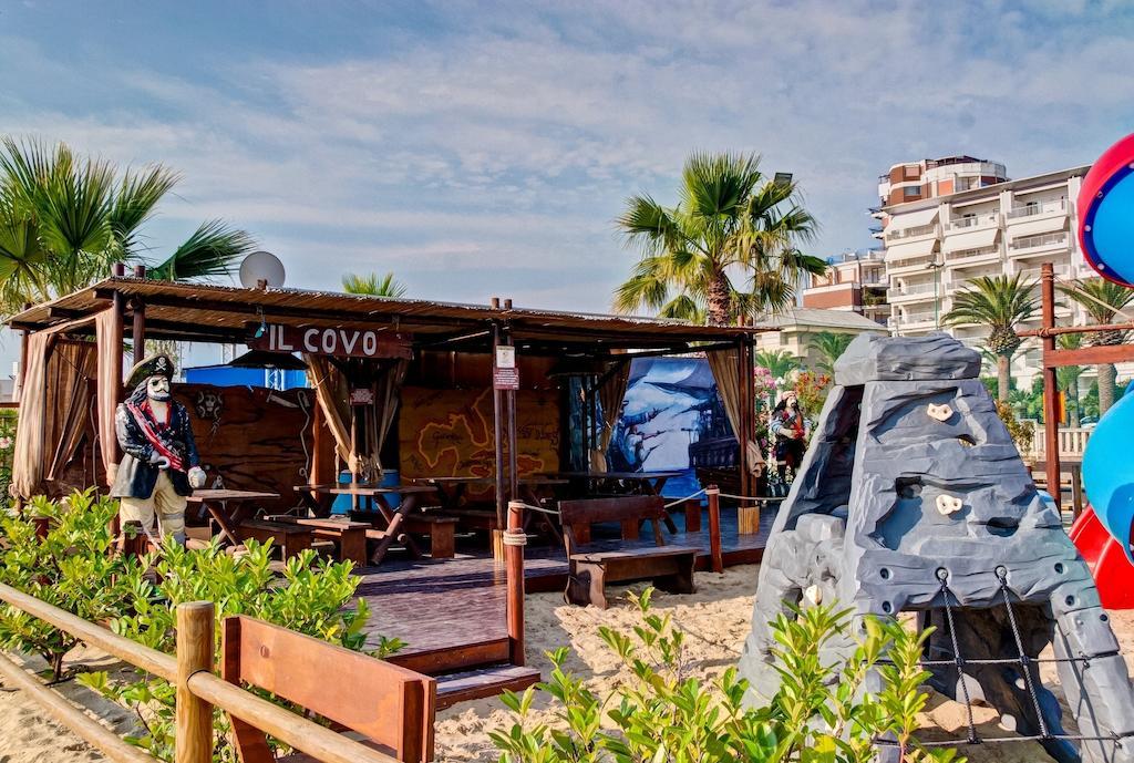 Hotel Europa Beach Village Giulianova Luaran gambar