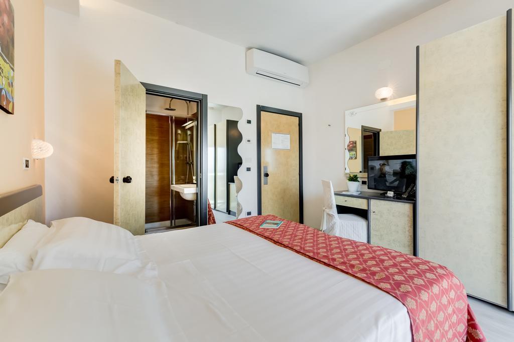 Hotel Europa Beach Village Giulianova Bilik gambar