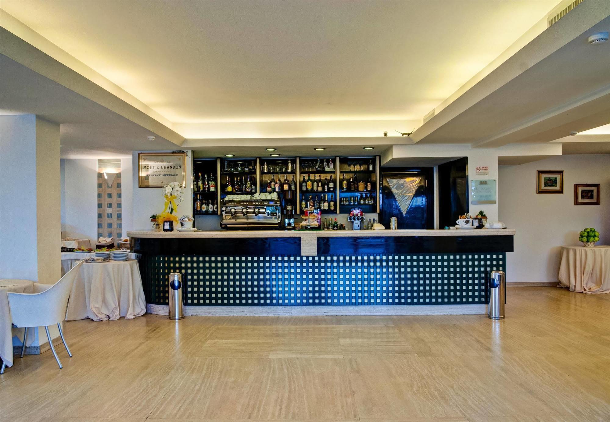 Hotel Europa Beach Village Giulianova Luaran gambar