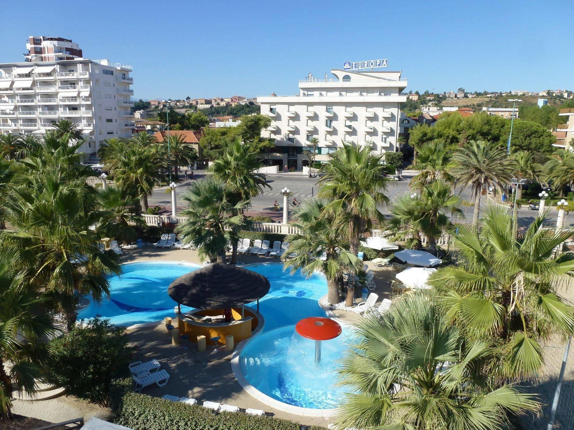 Hotel Europa Beach Village Giulianova Luaran gambar