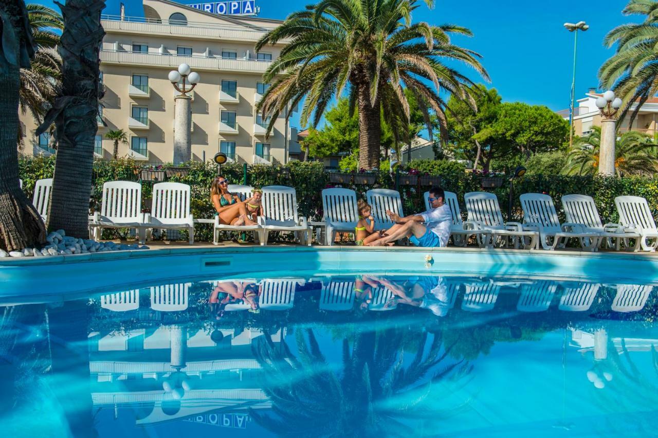 Hotel Europa Beach Village Giulianova Luaran gambar