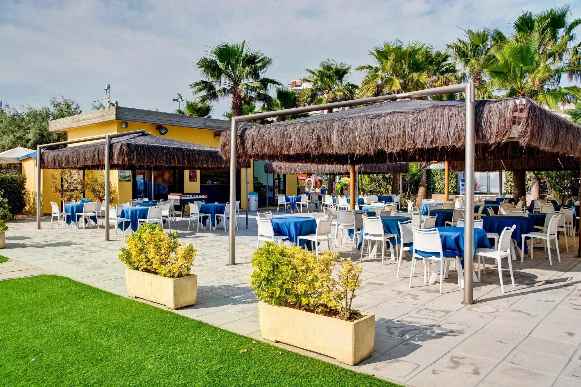 Hotel Europa Beach Village Giulianova Luaran gambar