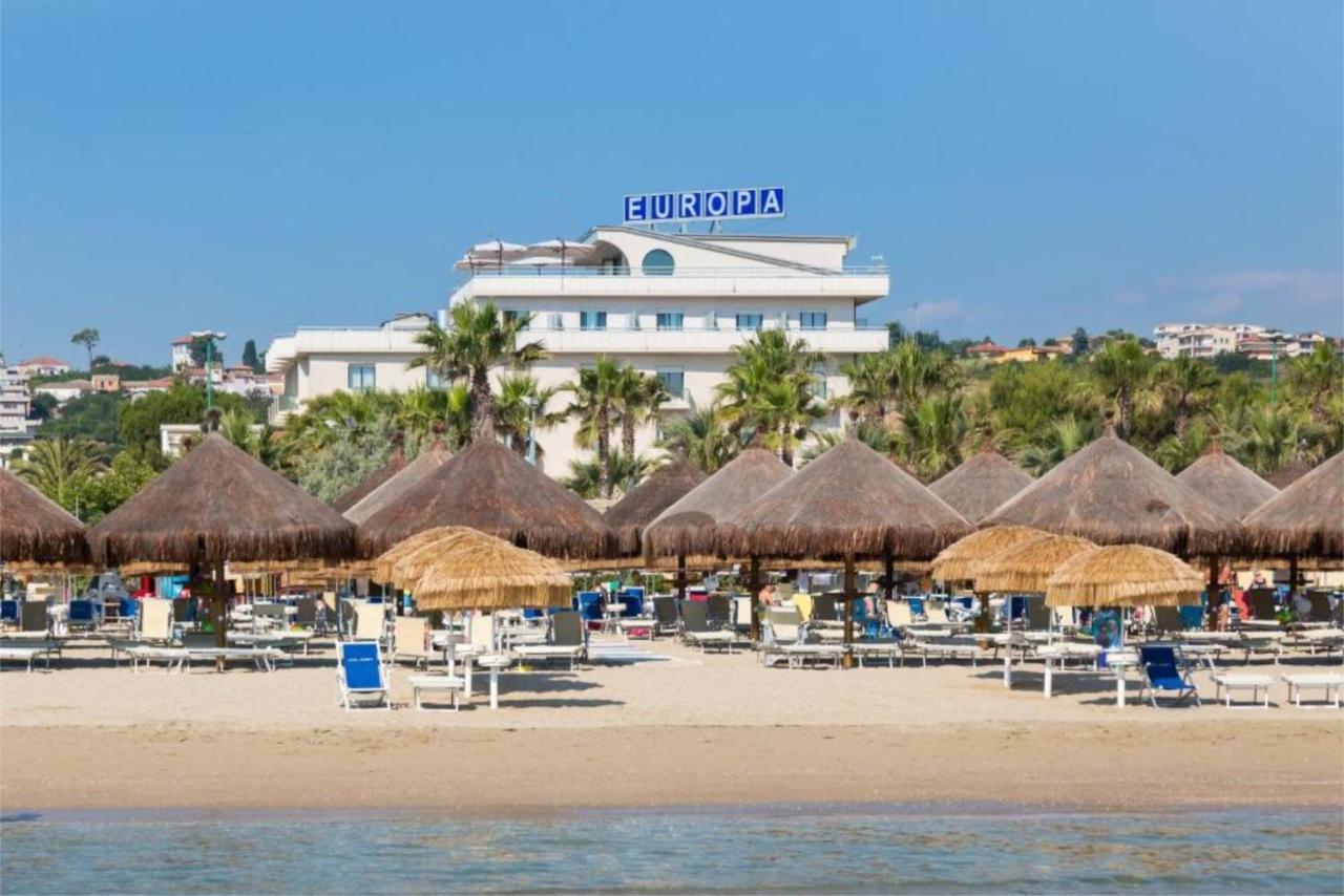 Hotel Europa Beach Village Giulianova Luaran gambar